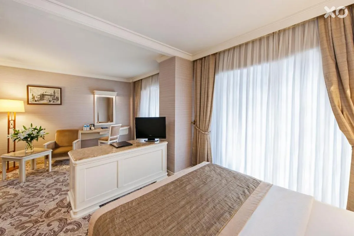 Elite World Comfy Taksim