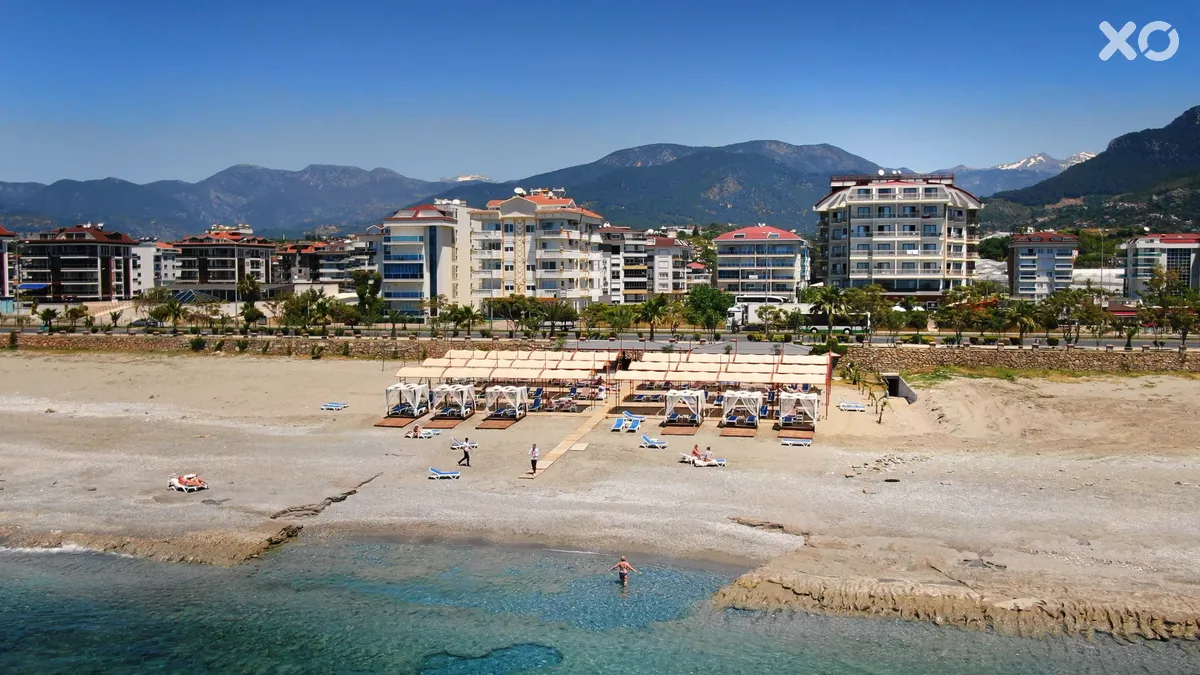 Sey Beach Hotel & Spa