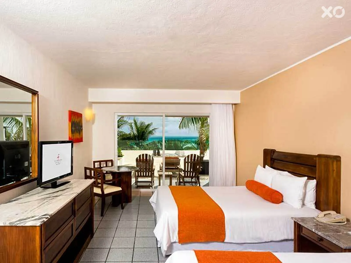 Flamingo Cancun Resort