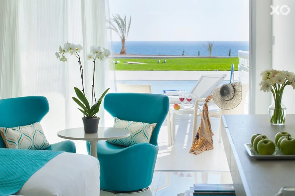 King Evelthon Beach Hotel & Resort