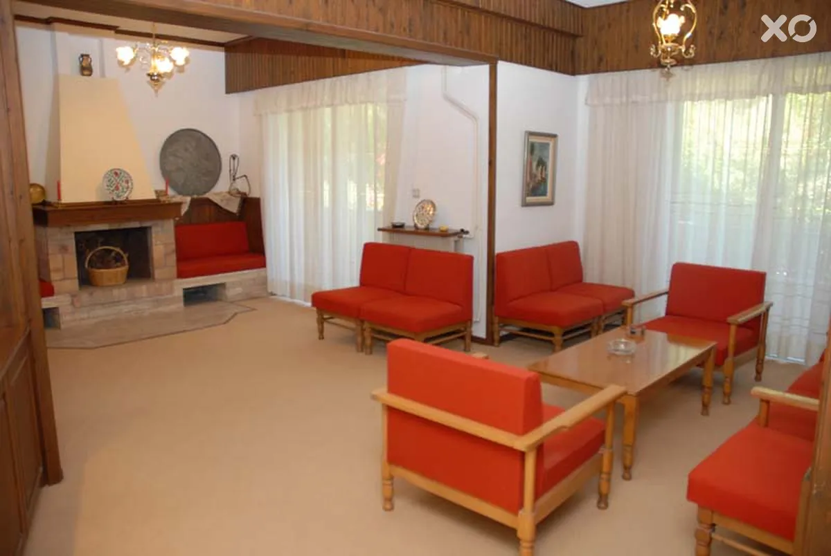 Niki Hotel Apartments