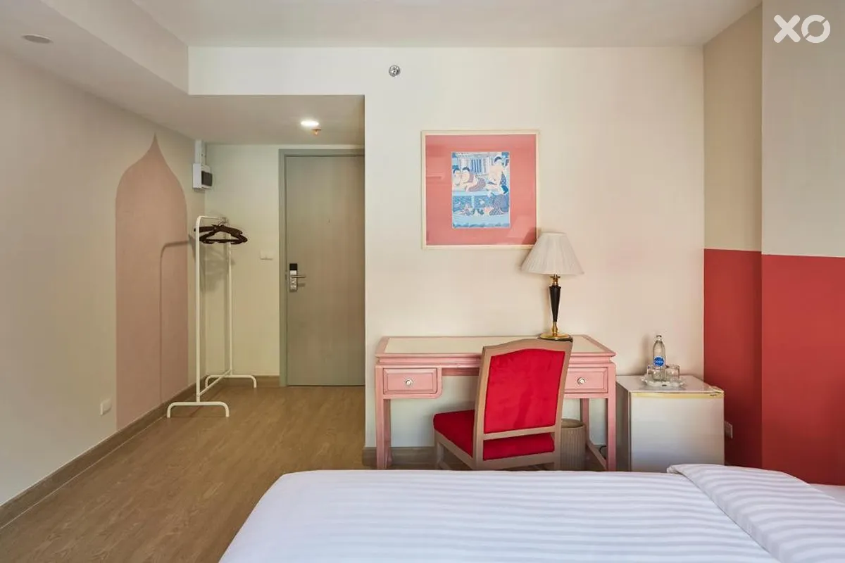 56 Surawong Bangkok Hotel