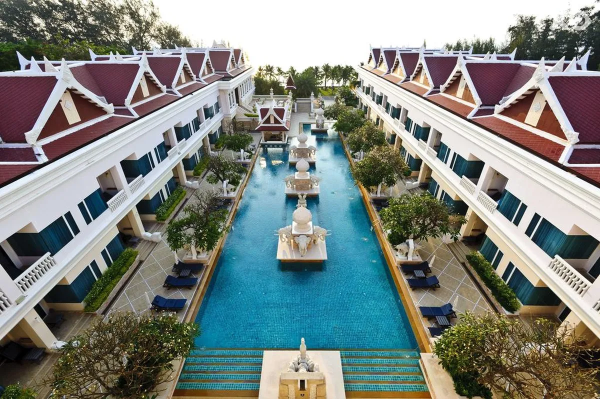 Grand Pacific Sovereign Resort & Spa
