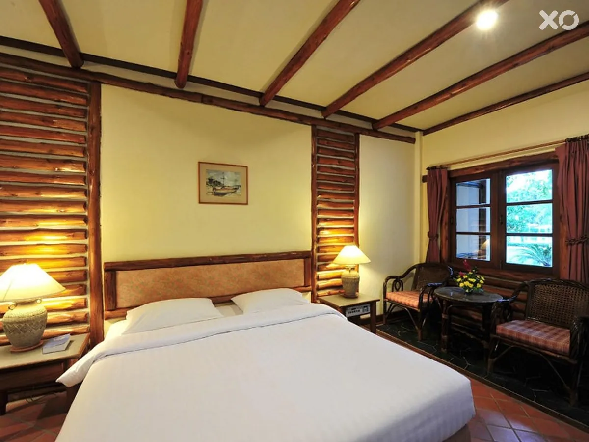 Botany Beach Resort