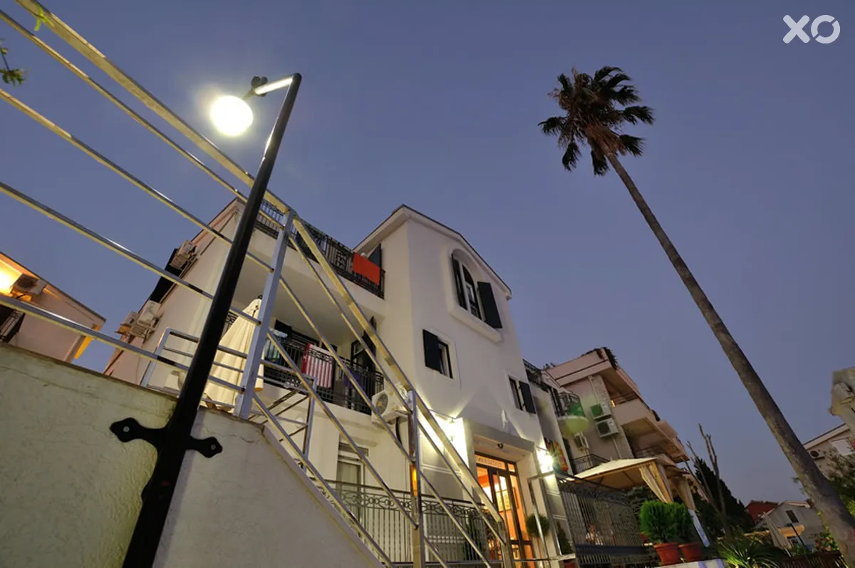 Djuric Hotel