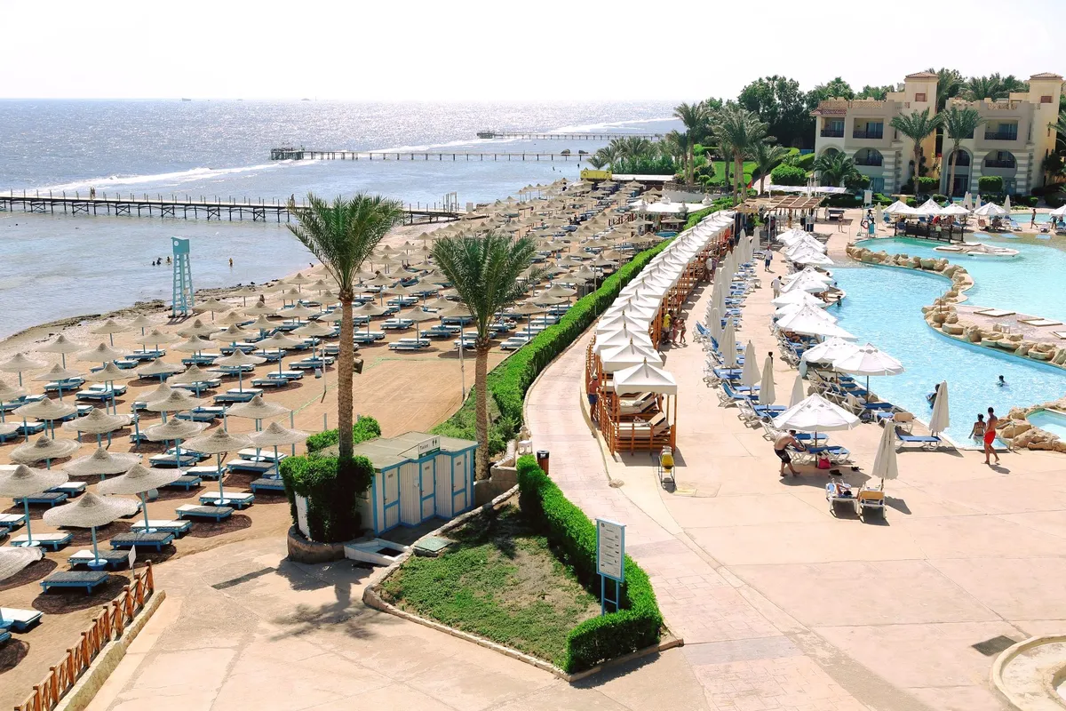 Rehana Royal Beach Resort Aqua Park & ​​Spa