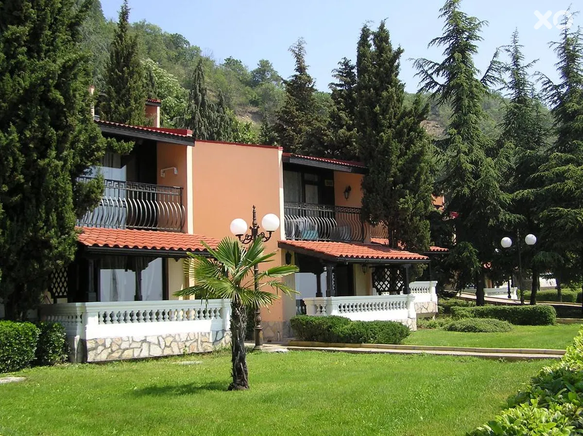 Elenite Villas