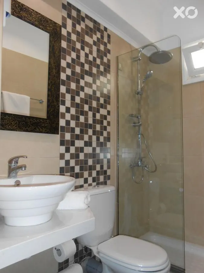 Voula Hotel & Apartments