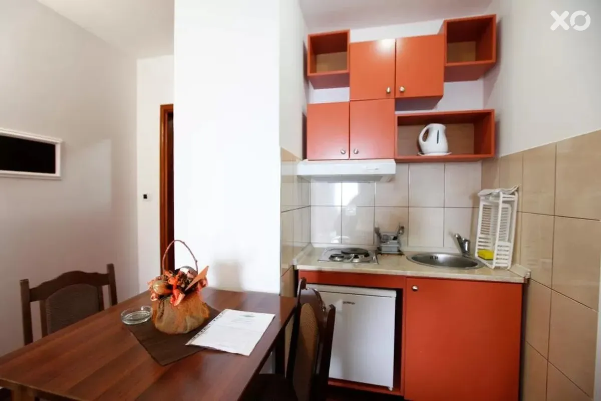 Baron Apartments
