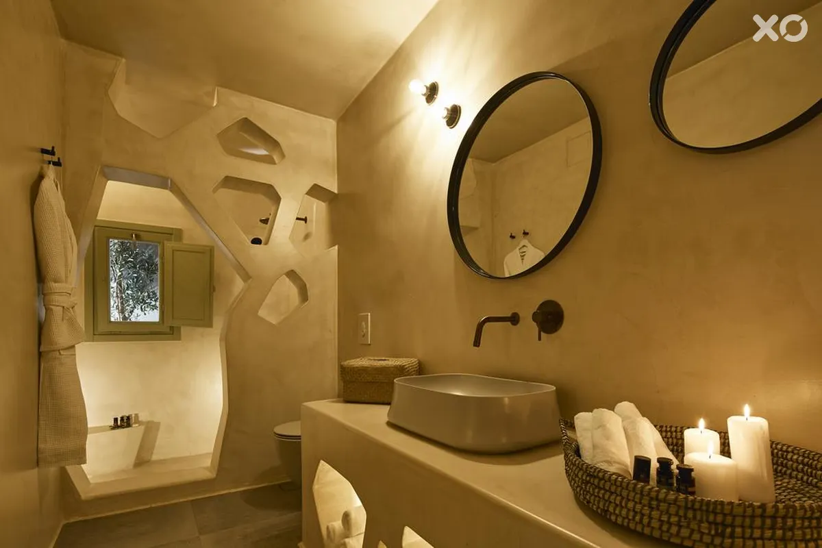 Aeon Suites
