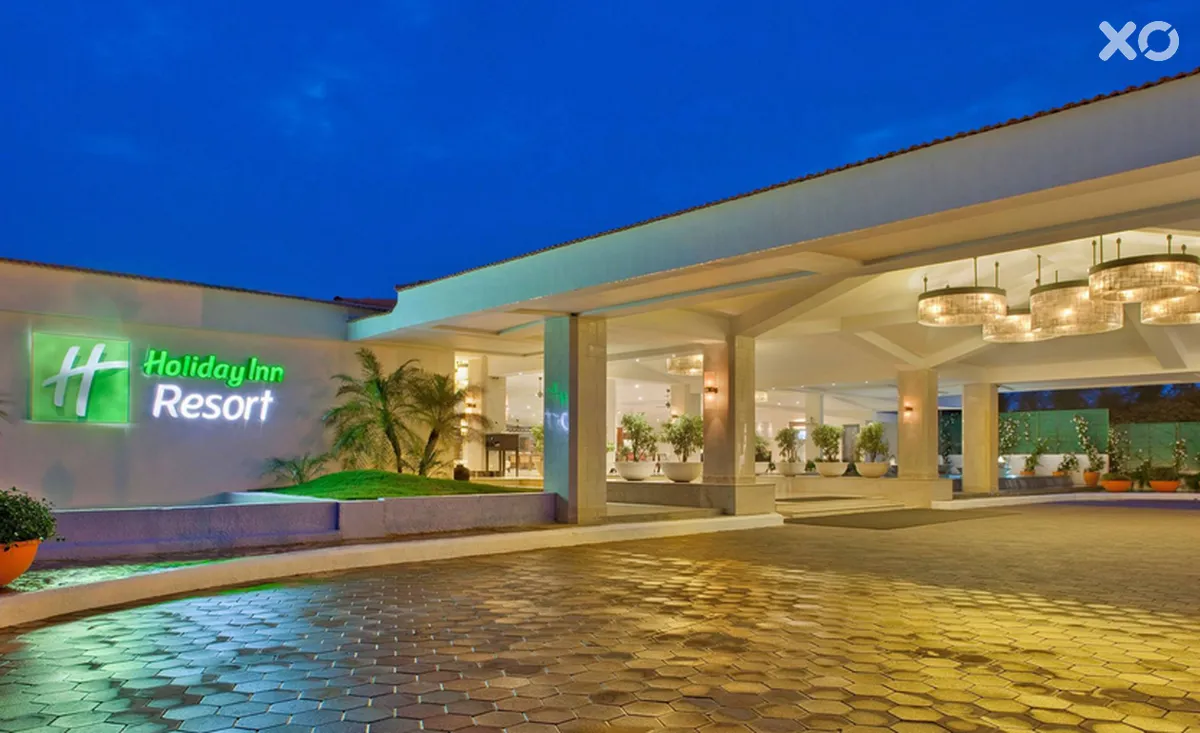 Holiday Inn Resort
