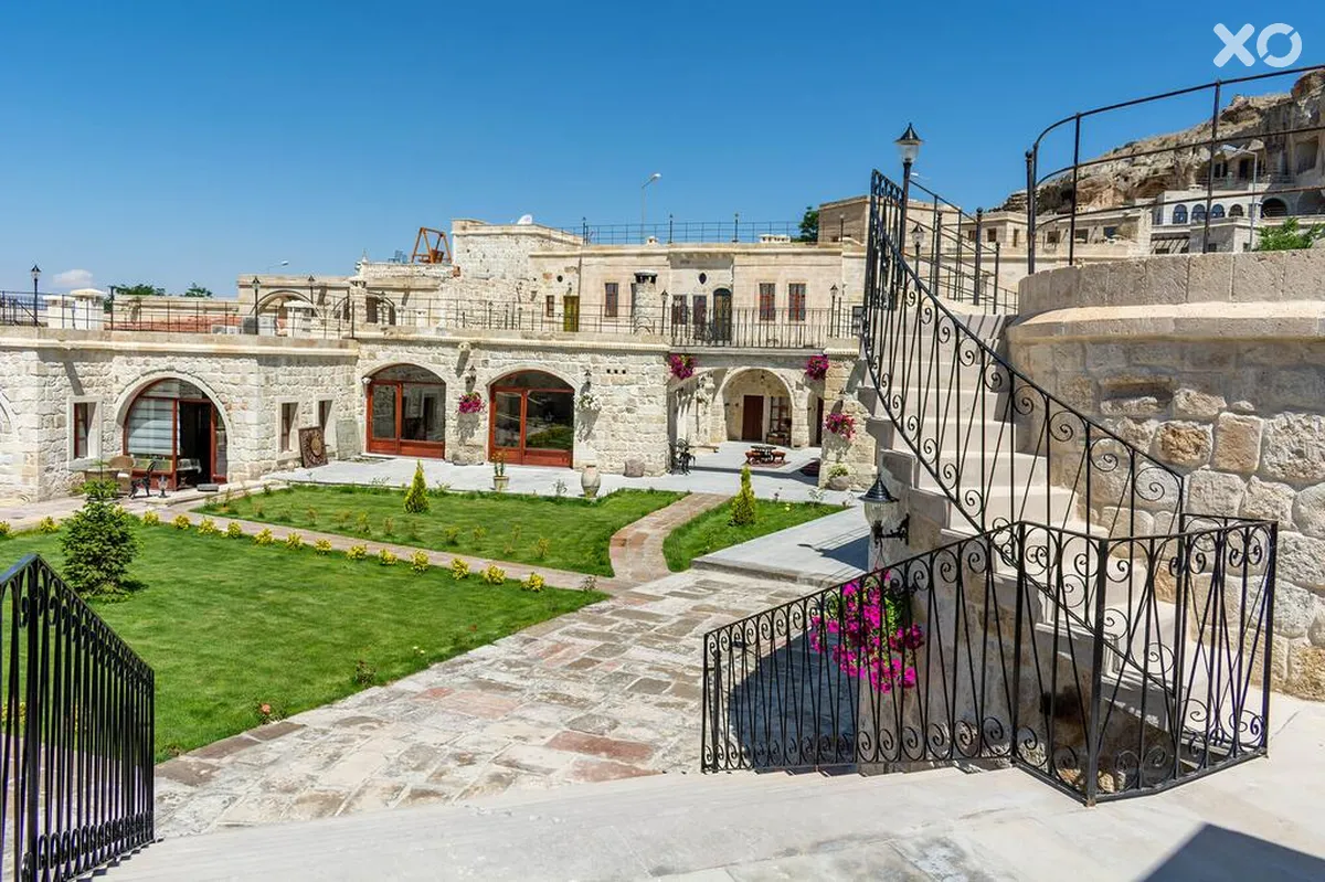 Zeydem Suites