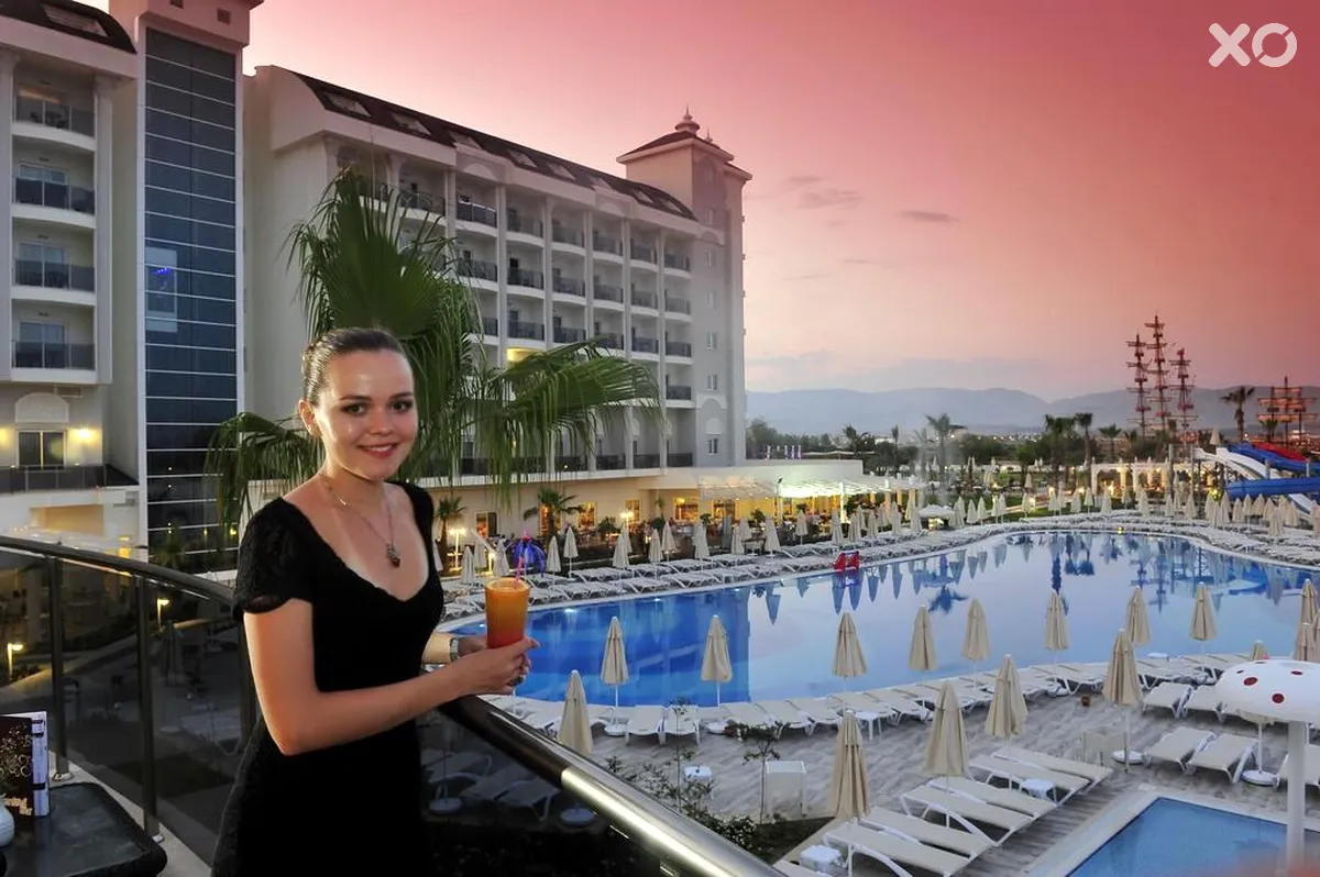 Lake & River Side Hotel & Spa