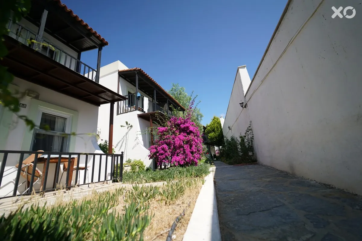 Salinas Beach Hotel