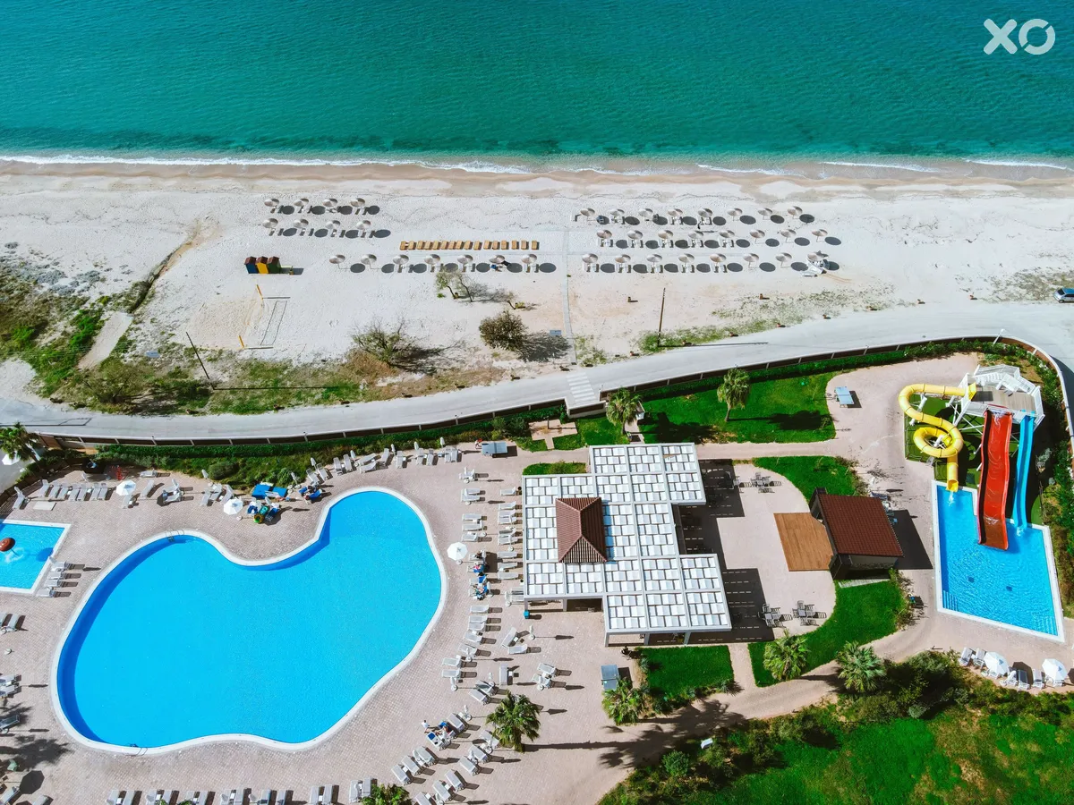 Almyros Beach Resort & Spa