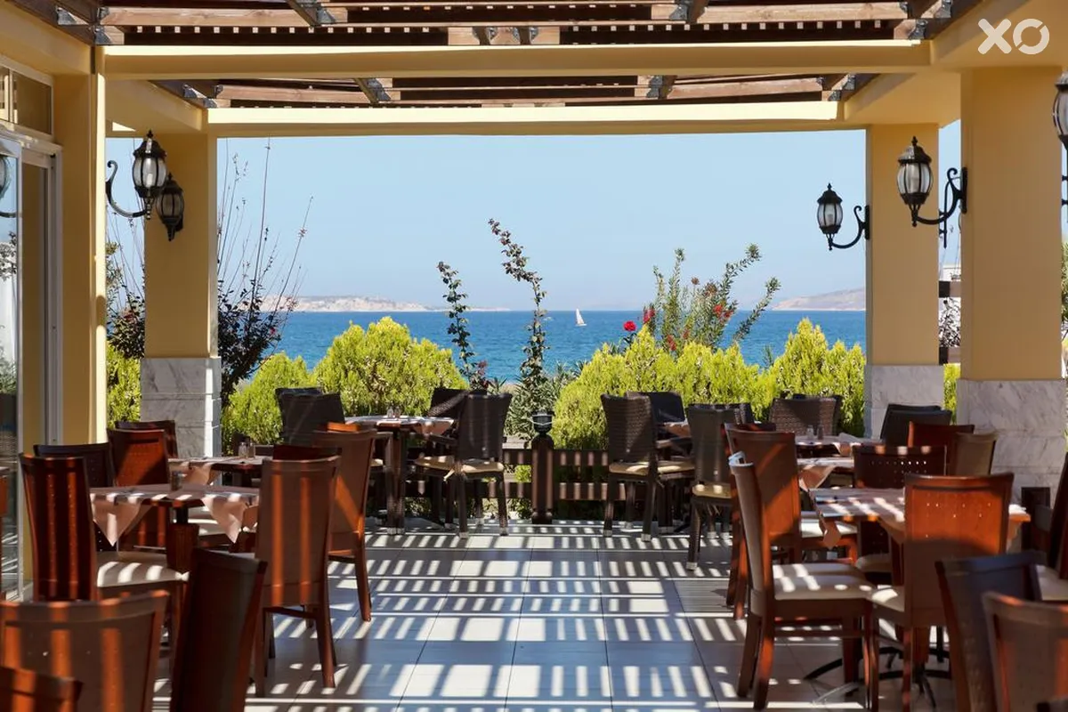 Gaia Royal Hotel