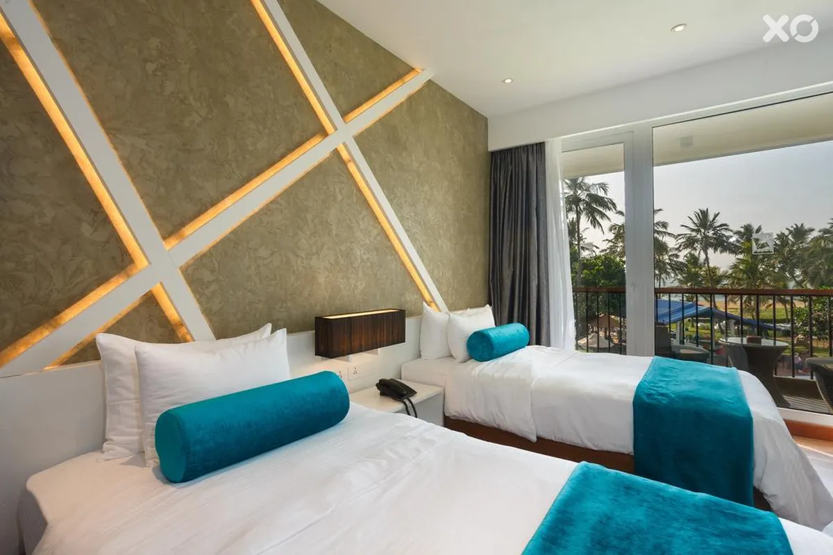 Camelot Beach Hotel