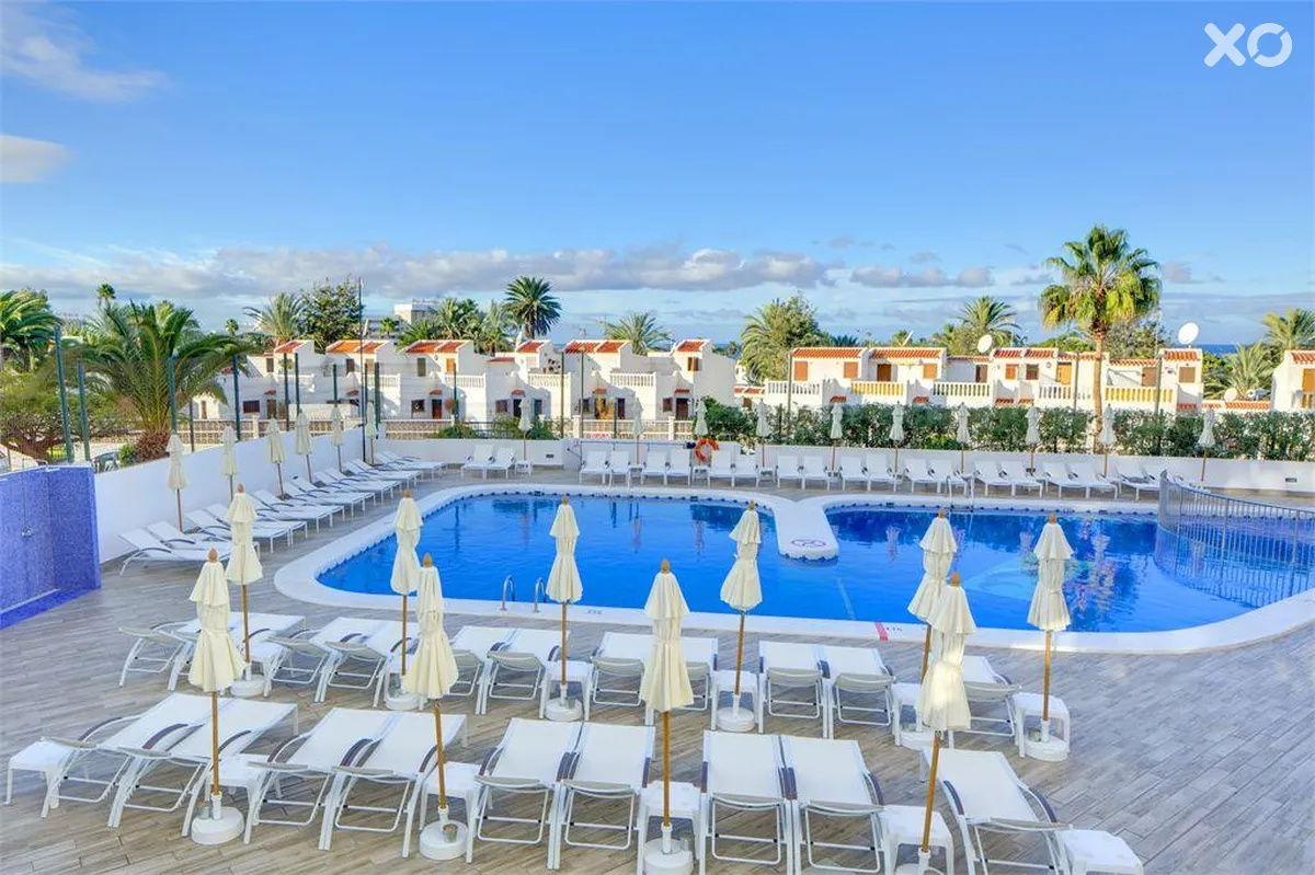 Coral Ocean View Hotel