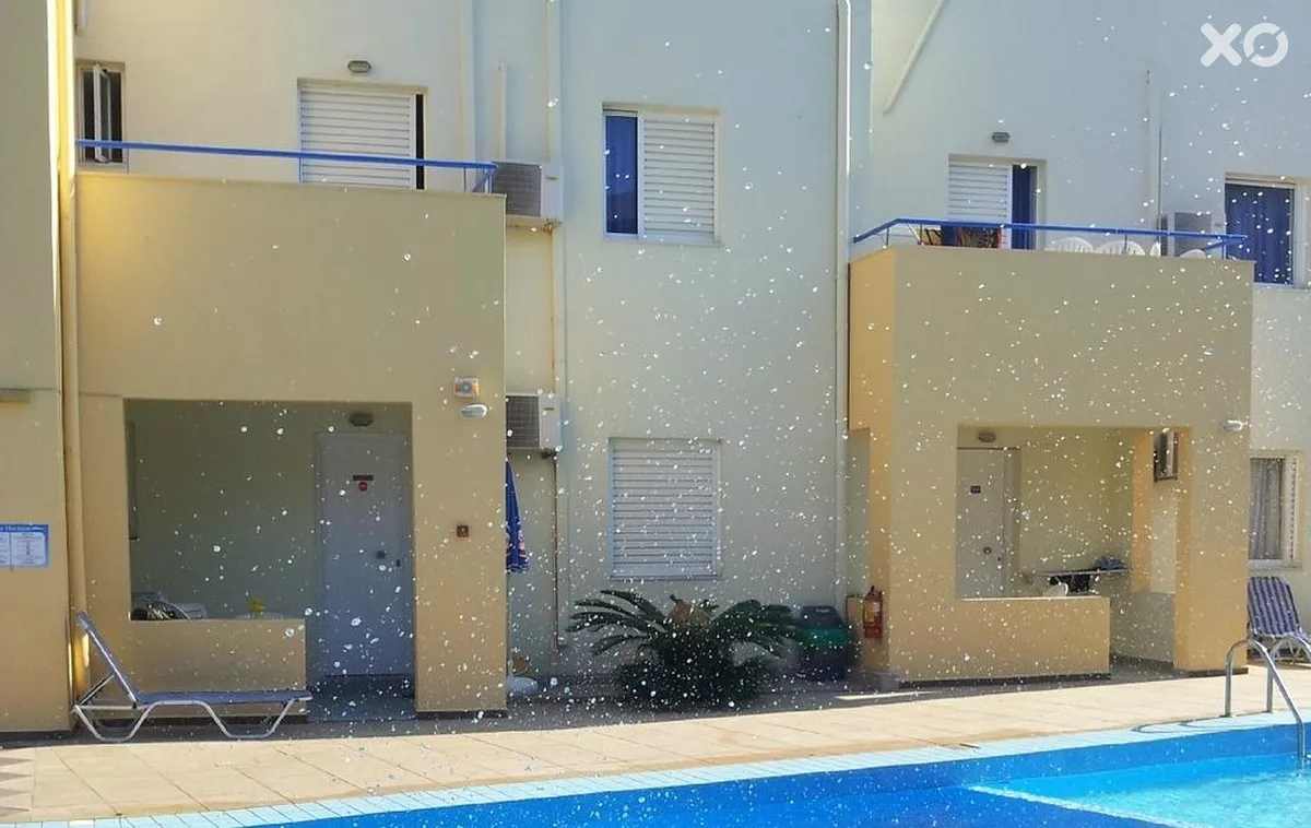 Blue Horizon Apartments