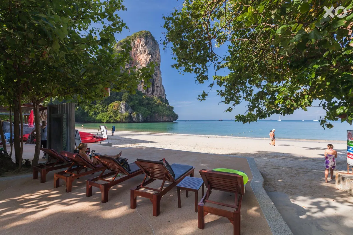 Sand Sea Resort
