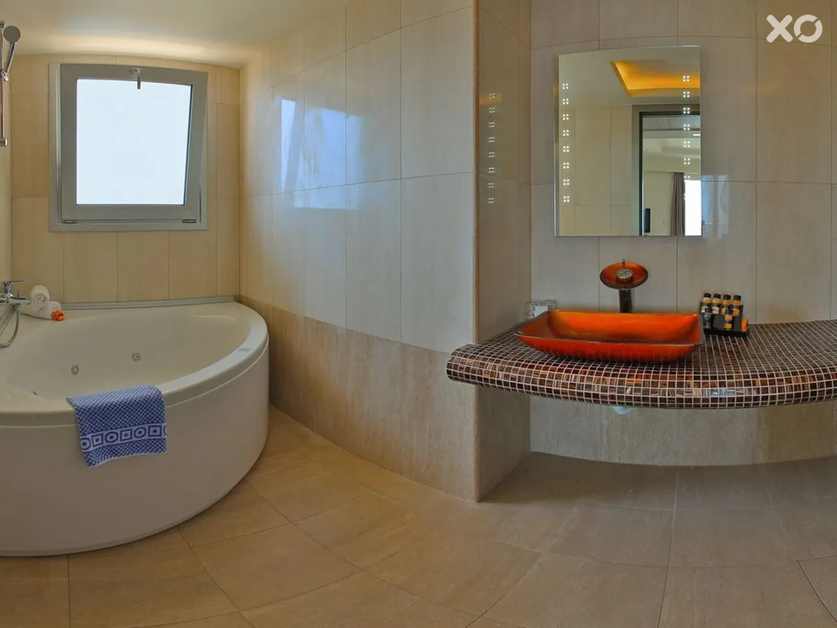 Pegasos Deluxe Beach Hotel