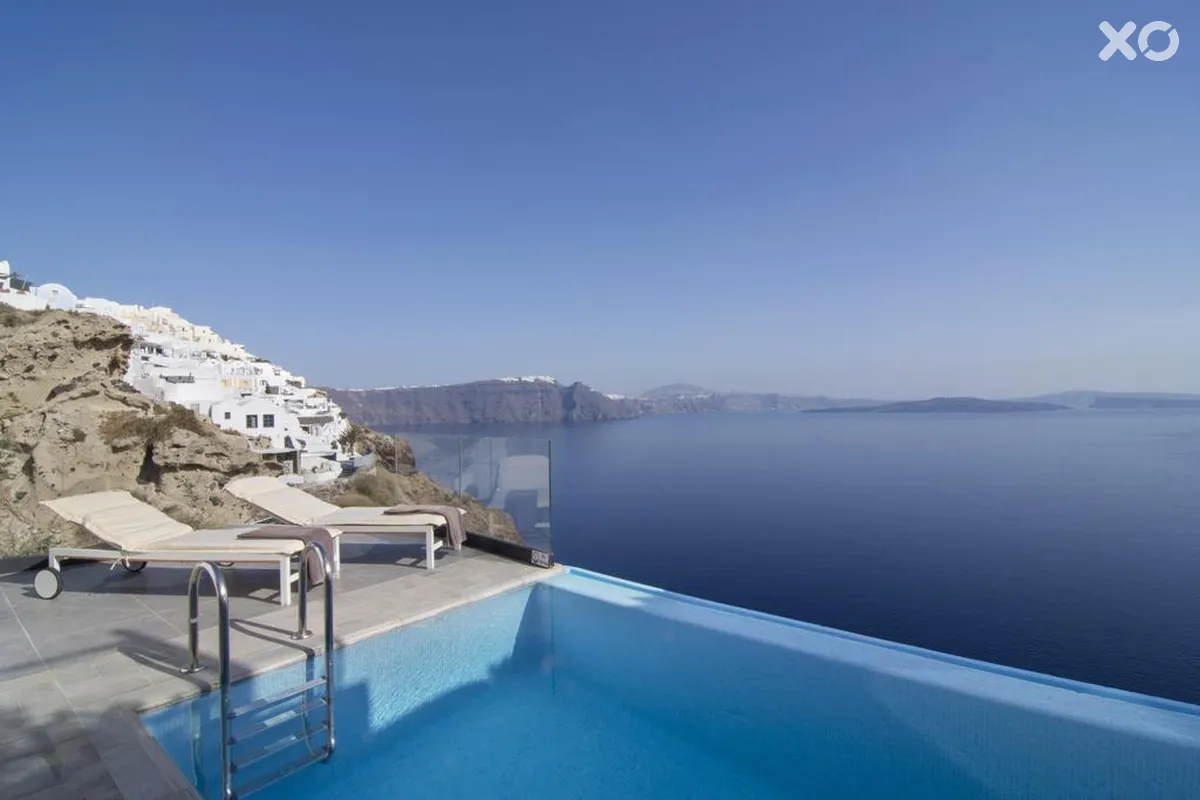 Santorini Secret Suites & Spa