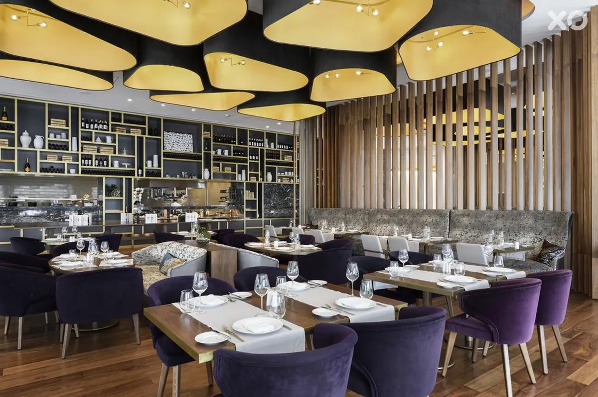 Makedonia Palace