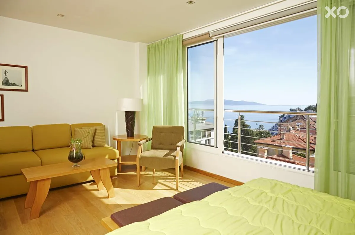Astoria Hotel by OHM Group