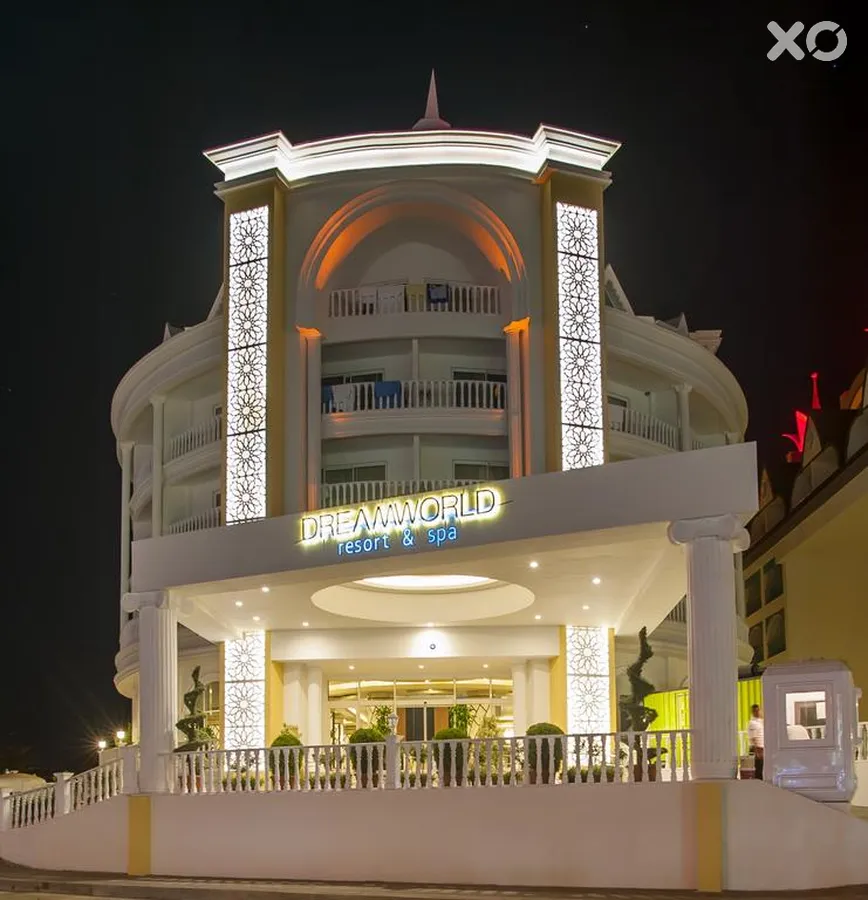 Dream World Resort & Spa
