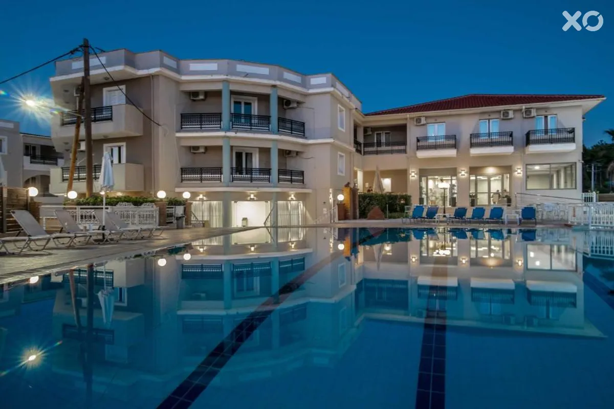 Karras Hotel