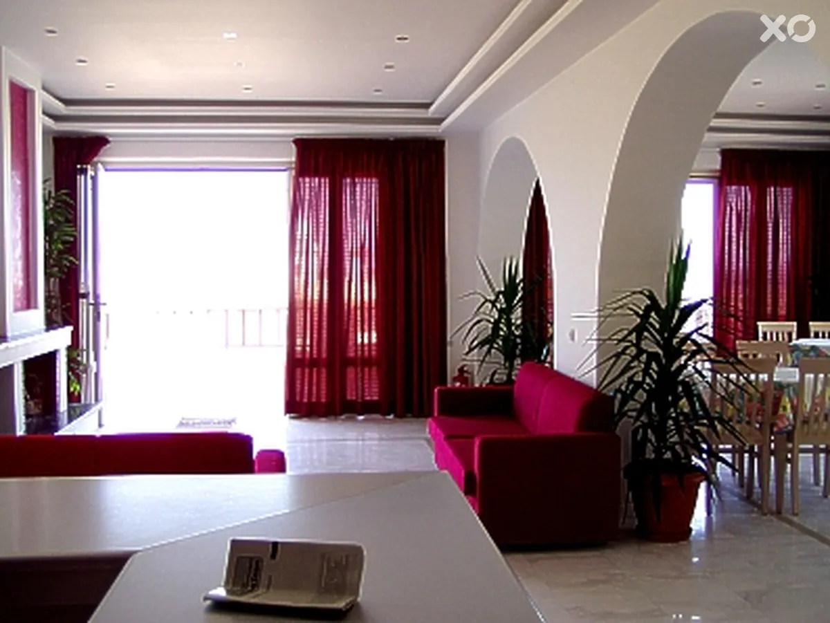 Smaragdine Beach Hotel