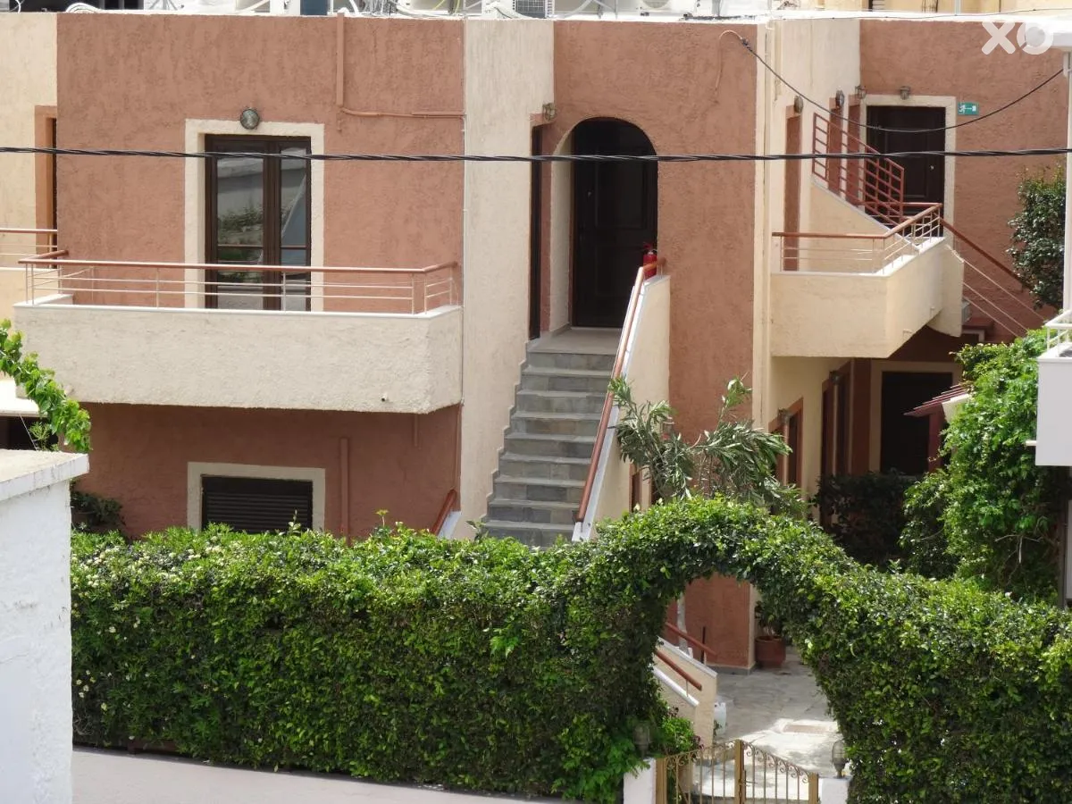 Lito Apartments