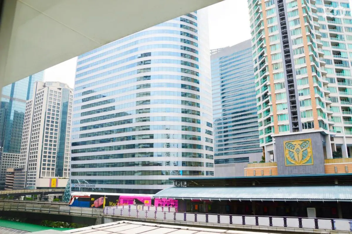I Residence Silom Hotel
