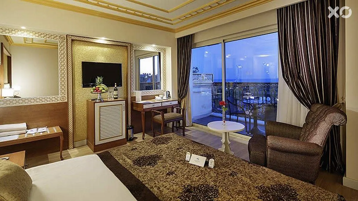 Crystal Palace Luxury Resort & Spa