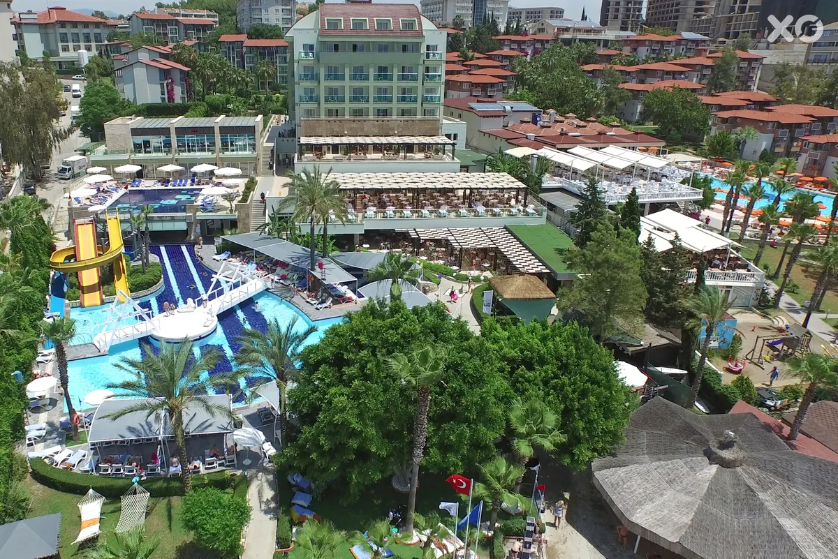 Sealife Buket Beach & Resort