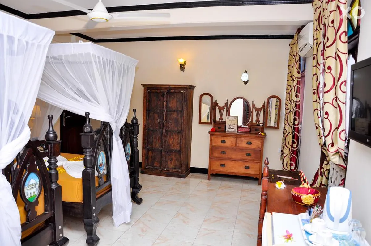 Forodhani Park Hotel