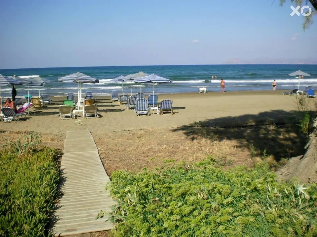 Aparthotel Thodorou