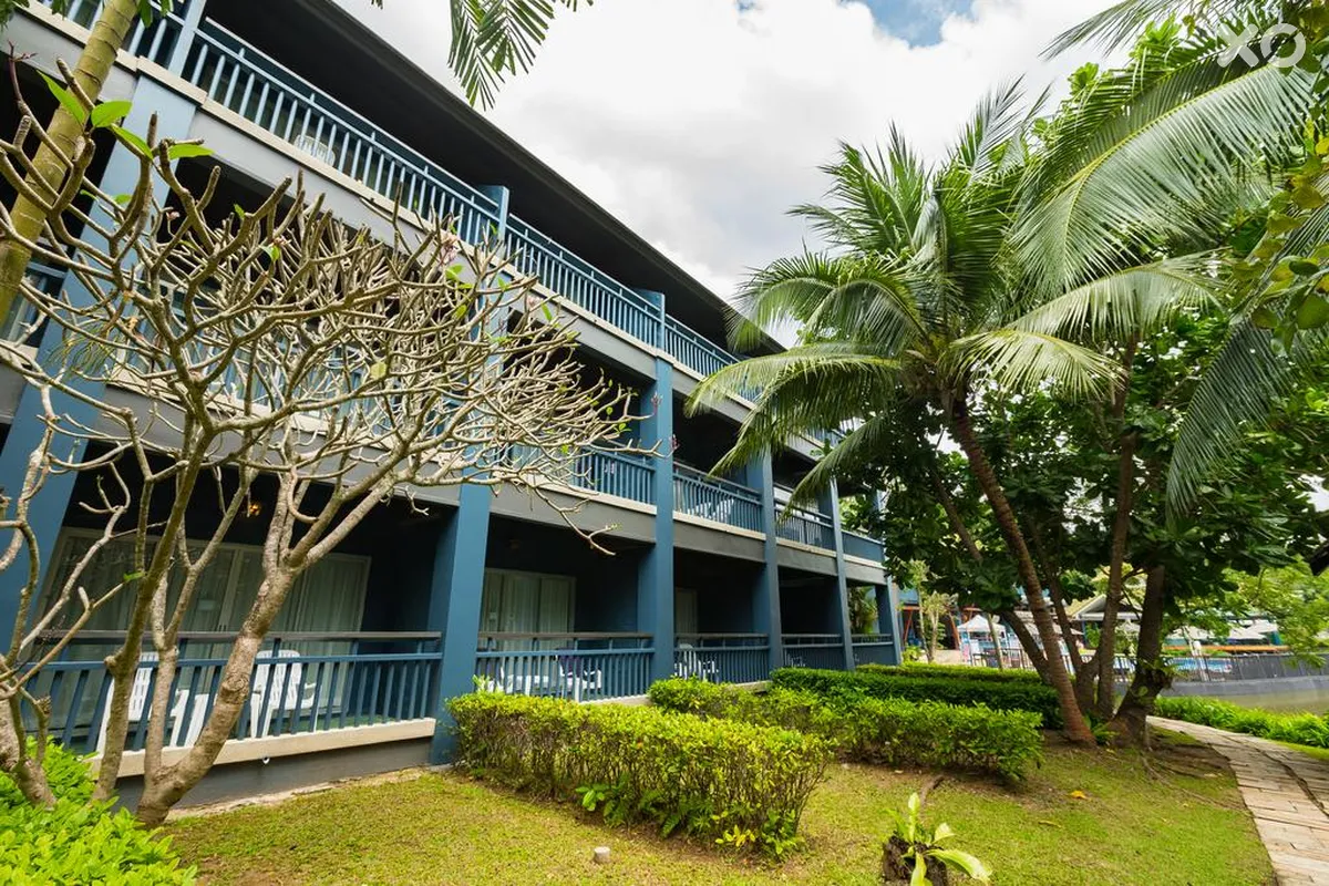Peace Laguna Resort & Spa