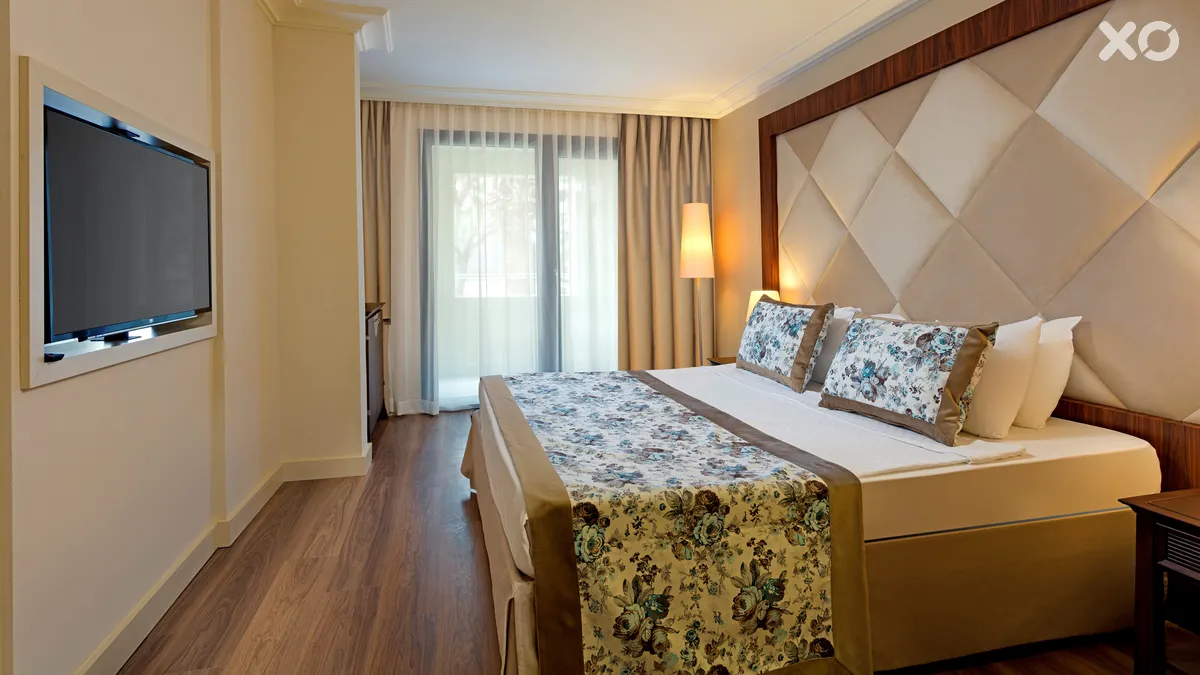 Seven Seas Hotel Life