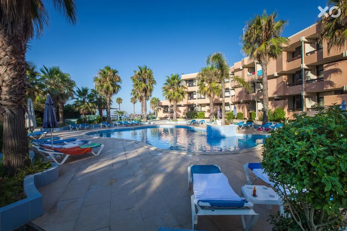 Auramar Beach Resort