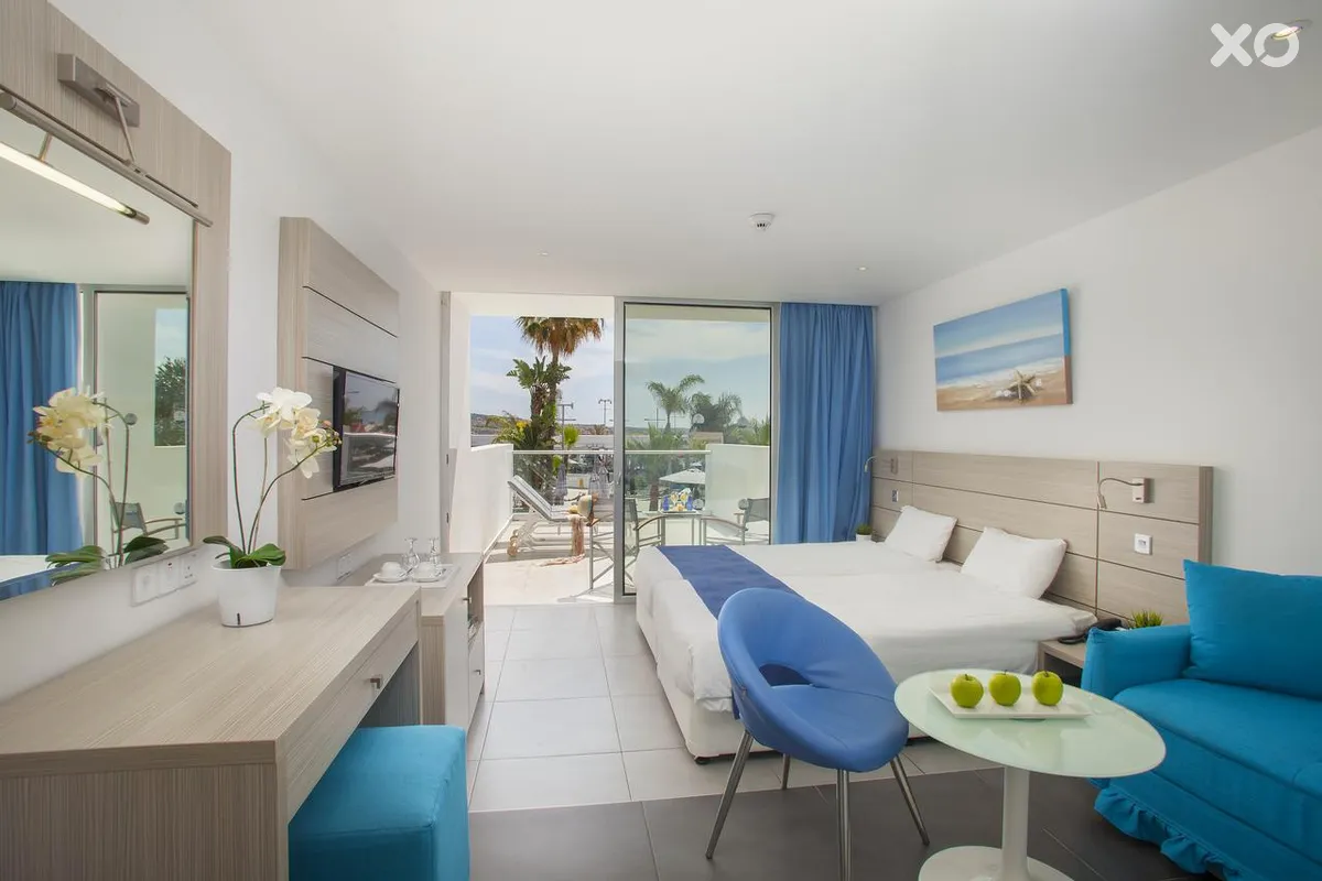 Limanaki Beach Hotel