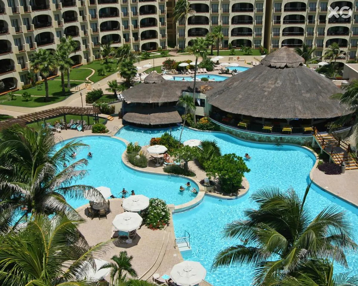 Emporio Cancun