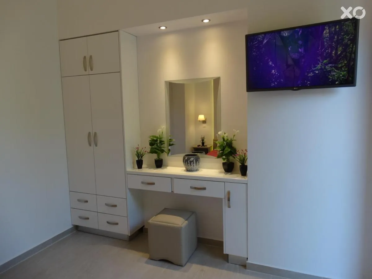 Makis Louvlis Apartments & Studios