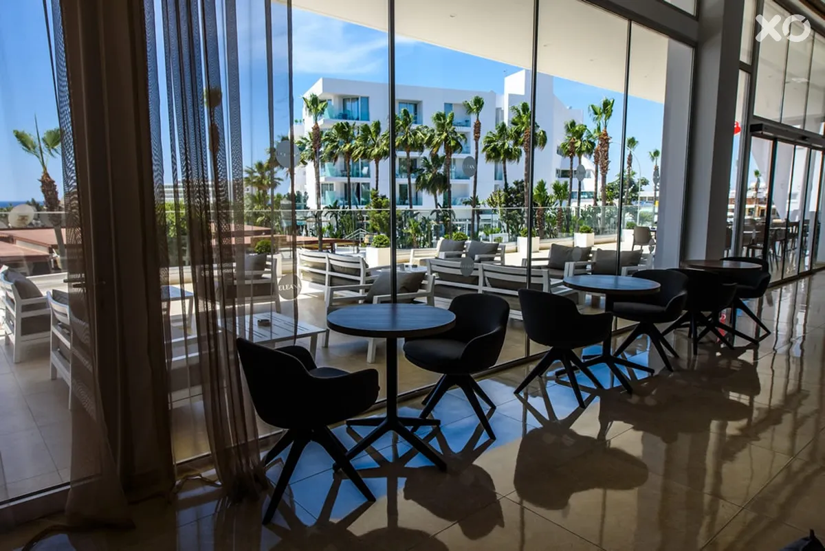 Eleana Hotel