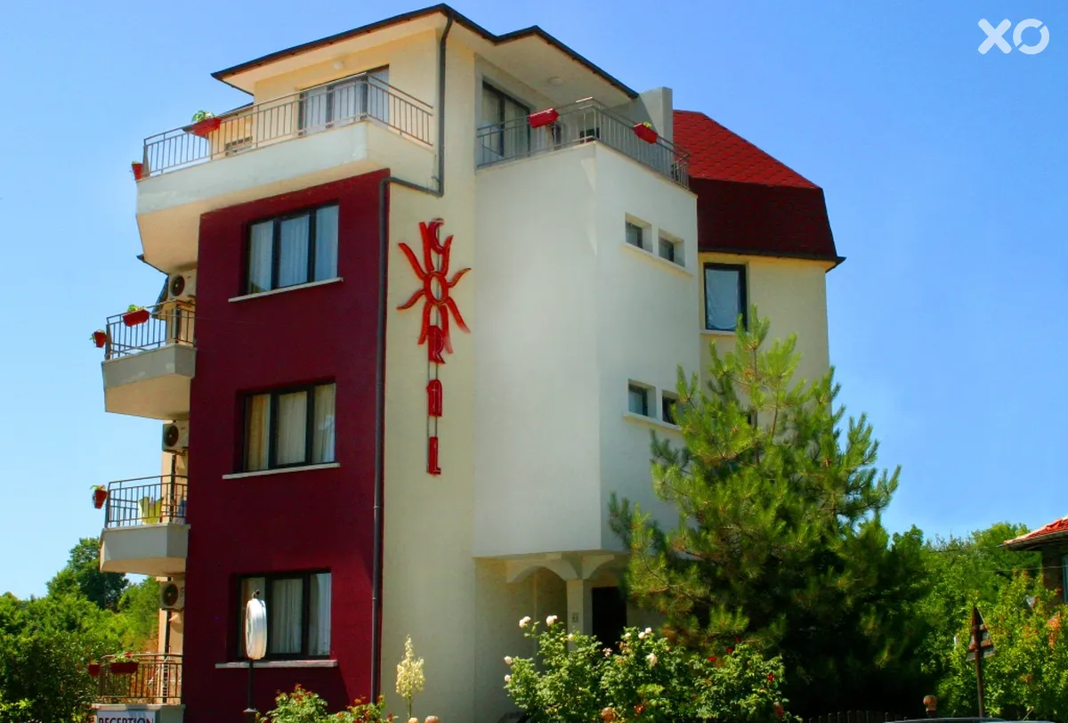 Coral Hotel