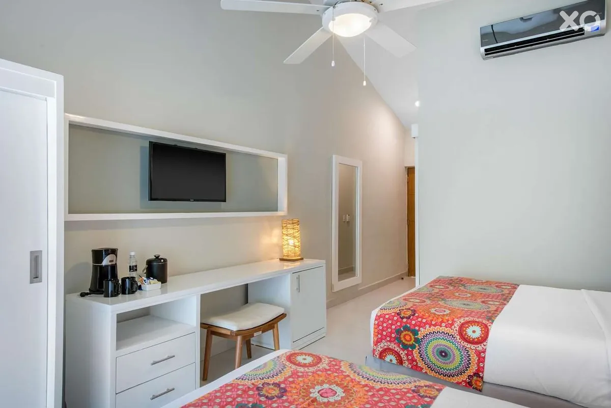 Emotions By Hodelpa Hotel