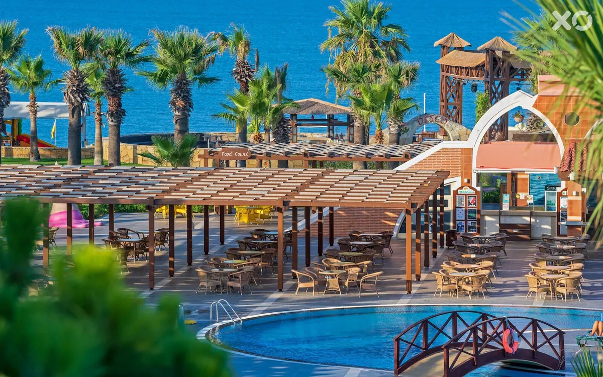 Club Mega Saray