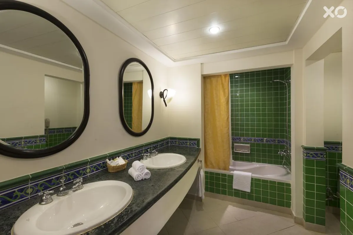 Bay View Resort Taba Heights