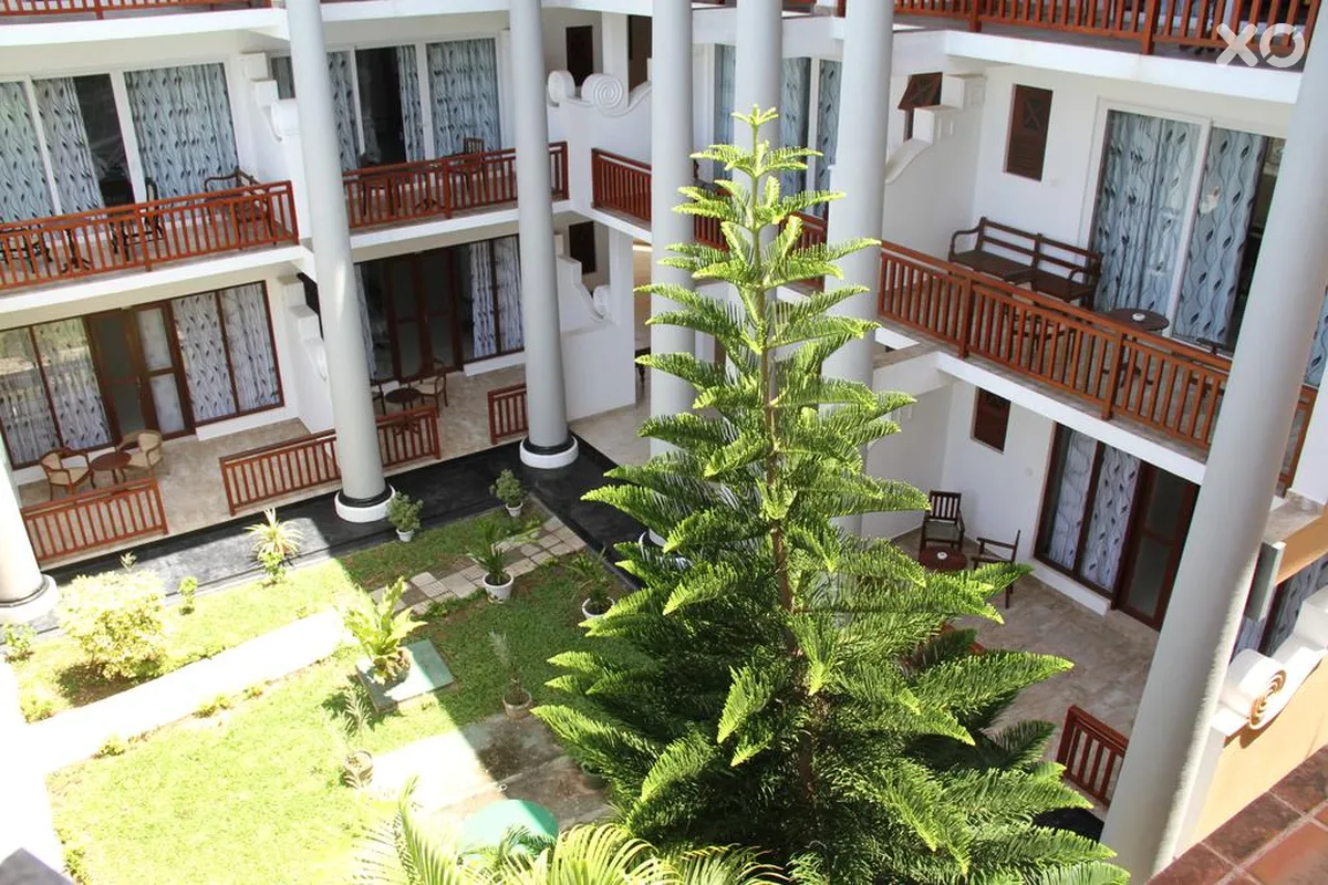 Neptune Bay Hotel