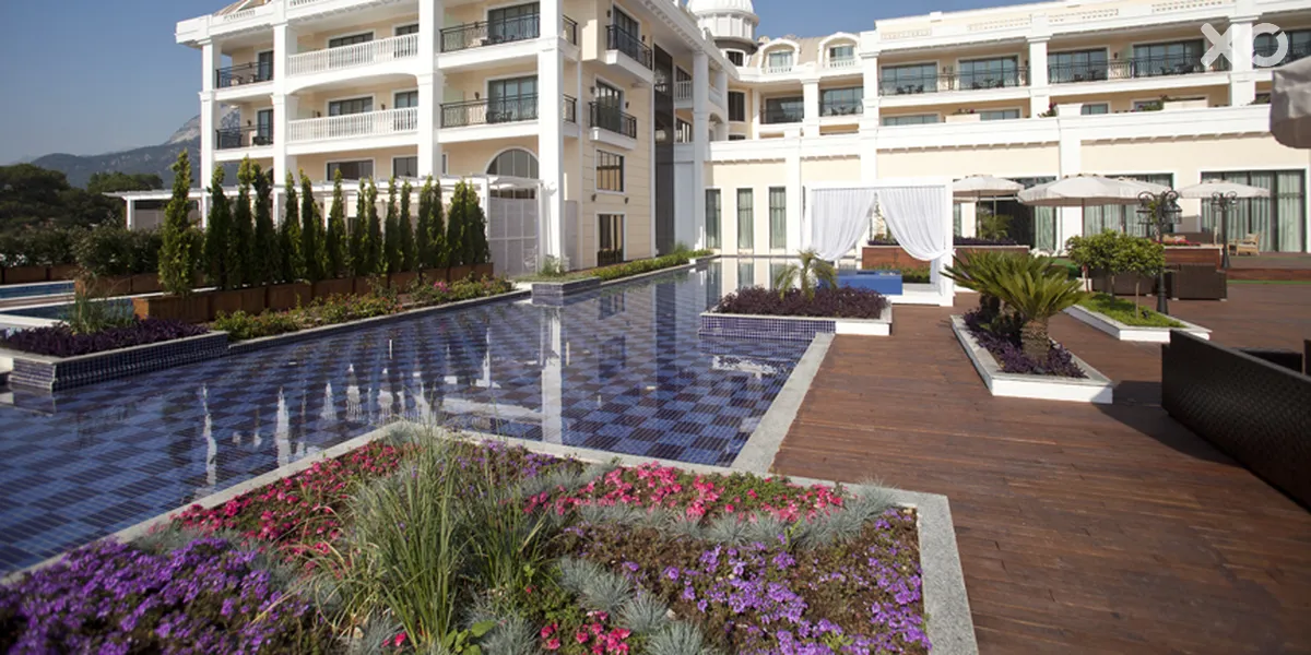 Juju Premier Palace
